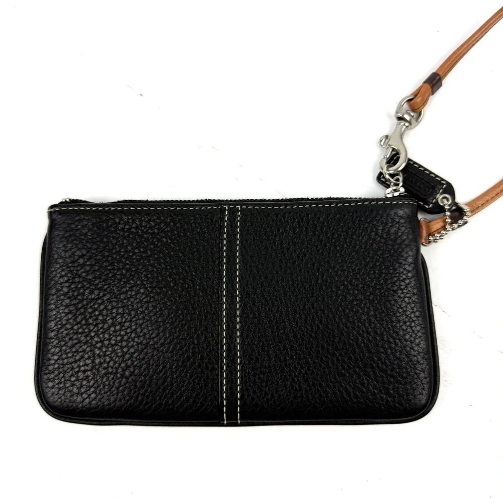 Coach Soho Wristlet Black Pebbled Leather Clutch‎ Wallet Night Out Used Once